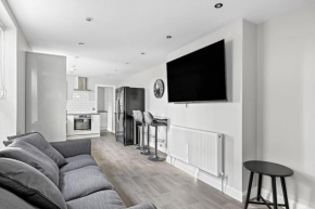 Brand New 5 Bedroom House